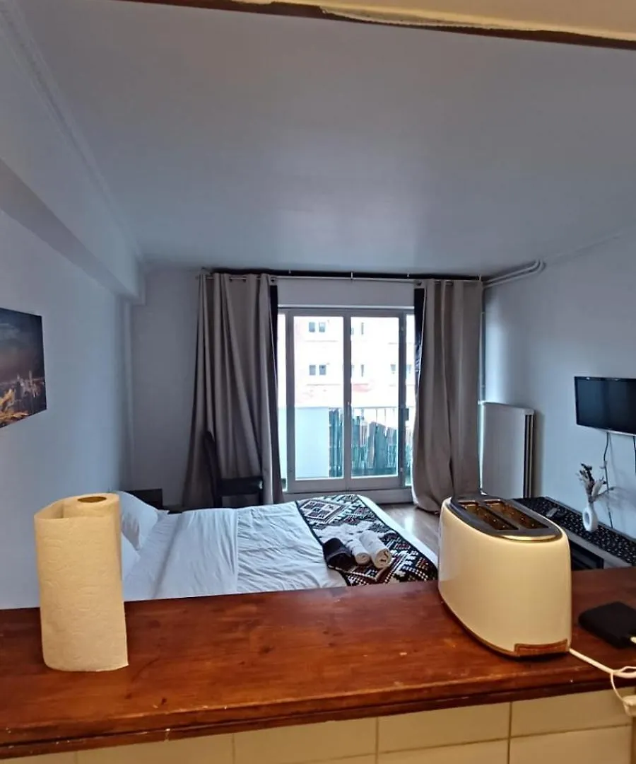 Soft Paris Appartement 0*,  فرنسا